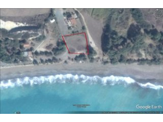 Beachfront plot for sale in Pissouri