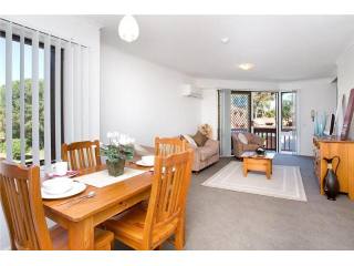 Kiah Lodge - BATEAU BAY - NSW