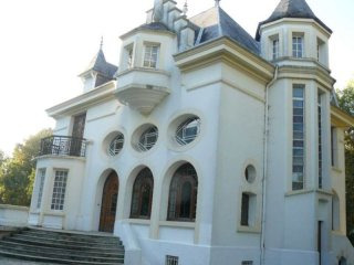 Stylish Manor House with Pool