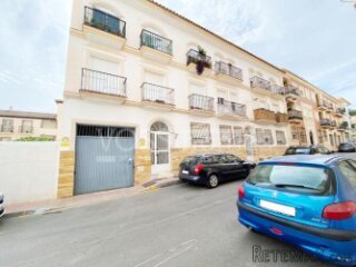GREAT LOCATION IN HUERCAL-OVERA TOWN - First floor..
