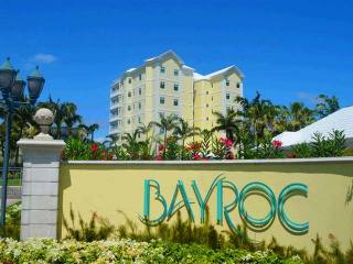 Apartment/townhouse - Exquisite condo..