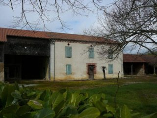4 Bedrooms - House - Midi-Pyrenees -..