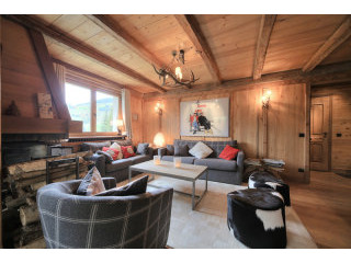 A superb, centrally located 4 bedroom..