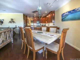 2 bedroom Condominium For Sale:..