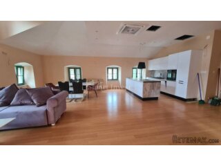 OPATIJA - CENTAR, stan od 180 m2, 2S+DB, s pogledom na more..