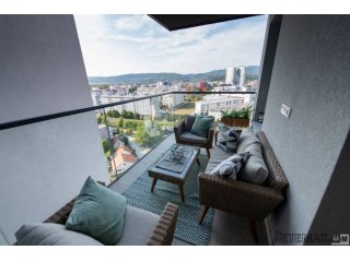 Zagreb, Vrbani lll, 89m2 + 2 GPM + balkon