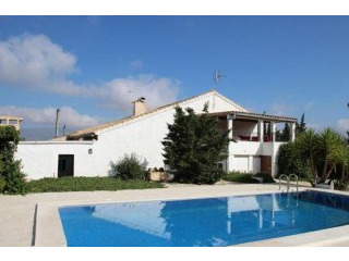 Country House in Pinoso with guest..