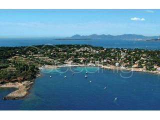 4 Bedrooms - Apartment - For Sale