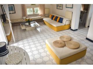 1 Bedroom - Apartment - For Sale