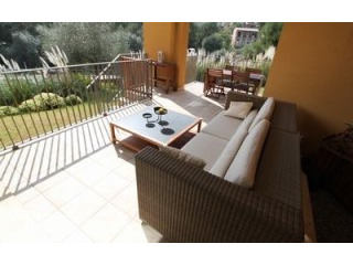 3 bedroom apartment close to beach in..