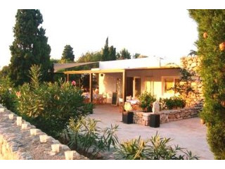 Lovely finca in Roca LLisa with..