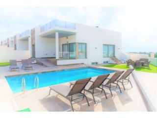 Independent Amazing 3 Bedrooms New..