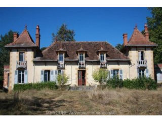 5 bedroom Manor House For Sale: 03500..