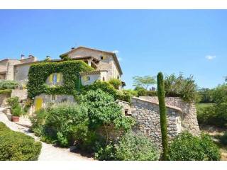 8 Bedroom Country House For Sale