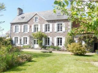 Fabulous Grand House Near the Coast