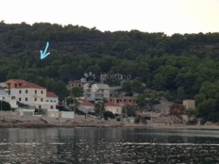 POLJOPRIVREDNO ZEMLJIŠTE, OTOK ŠOLTA 5113M2