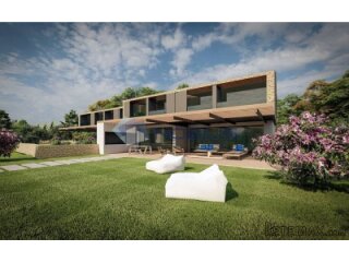Istra - Poreč, zemljište 2862 m2 sa građevinskom za dvije vi..