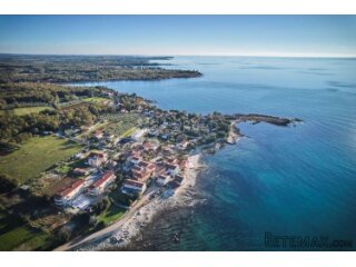 MODERAN DVOSOBNI STAN 15 M OD MORA - UMAG