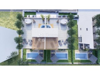 Srima, Vodice - moderan duplex sa bazenom i krovnom terasom