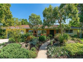 3 bedroom House For Sale: 7739..