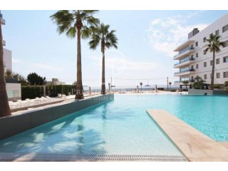 Nice apartament with terrace on the sea..