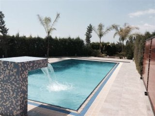 Aristocracy Villa in Kalogirous