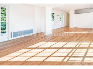 3 Bedroom Apartment With Tennis Court..