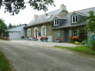 Equestrian property, gite, 4 hec of land