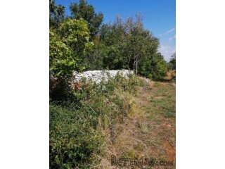 Peroj — poljoprivredna parcela 808 m², izvrsna investicijska