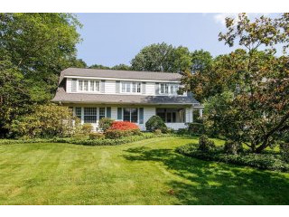 5 bedroom House For Sale: 64 Walworth..
