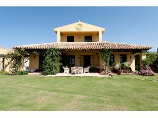 Villa - Beautiful, rustic style 4..