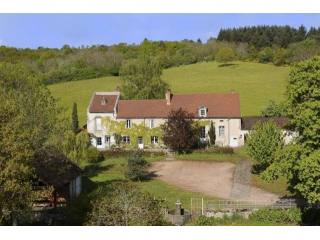 6 bedroom Character For Sale: 63260..