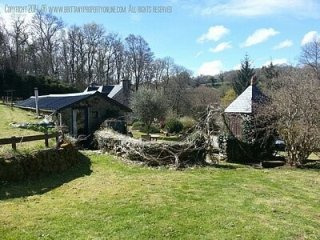 Idyllic! 1.65hec's, eco friendly stone..