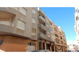 Resale · Apartment · Spain · Costa Bl..
