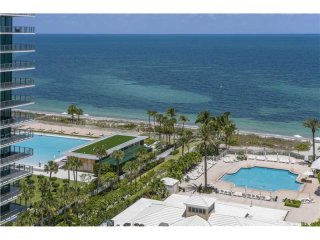 3 bedroom Flat For Sale: 430 GRAND BAY..