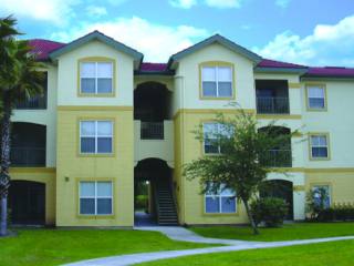 2 Bed Apartment in Gated Community