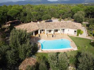 Provencal Villa in Roquebrune sur..