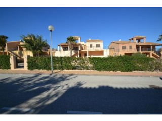 4 Bedrooms - Villa - Murcia - For Sale