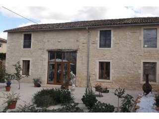 Stunning 3 bed barn conversion with a..