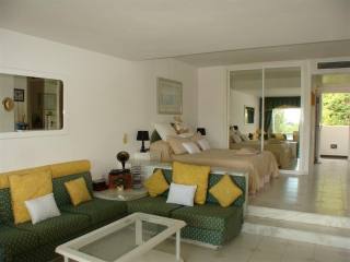 Apartment - Stunning ground floor..