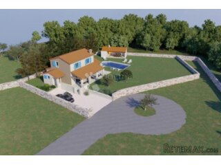 PRILIKA U RAKLJU – 3 građevinske čestice s maslinikom