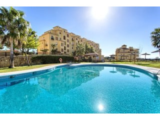 3 Bedrooms - Apartment - For Sale