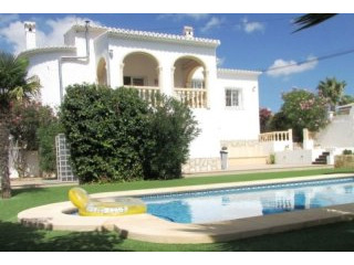 V1623 - Lovely Villa For Sale In Les..