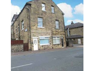 4 bedroom, End Of Terrace House house..