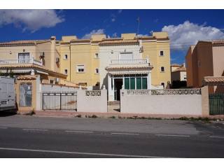2 Bedrooms - Villa - Alicante - For Sale