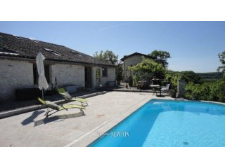 QUERCY - NEAR TO ROQUECOR - LUXURY BARN..