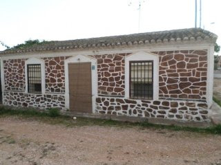 3 Bed House For Reform In La Romaneta