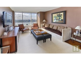 2 bedroom Apartment For Sale: 200..