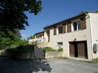 Villa With Pool On 3500 M2