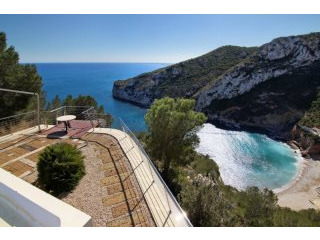 Newly build villa with spectacular sea..